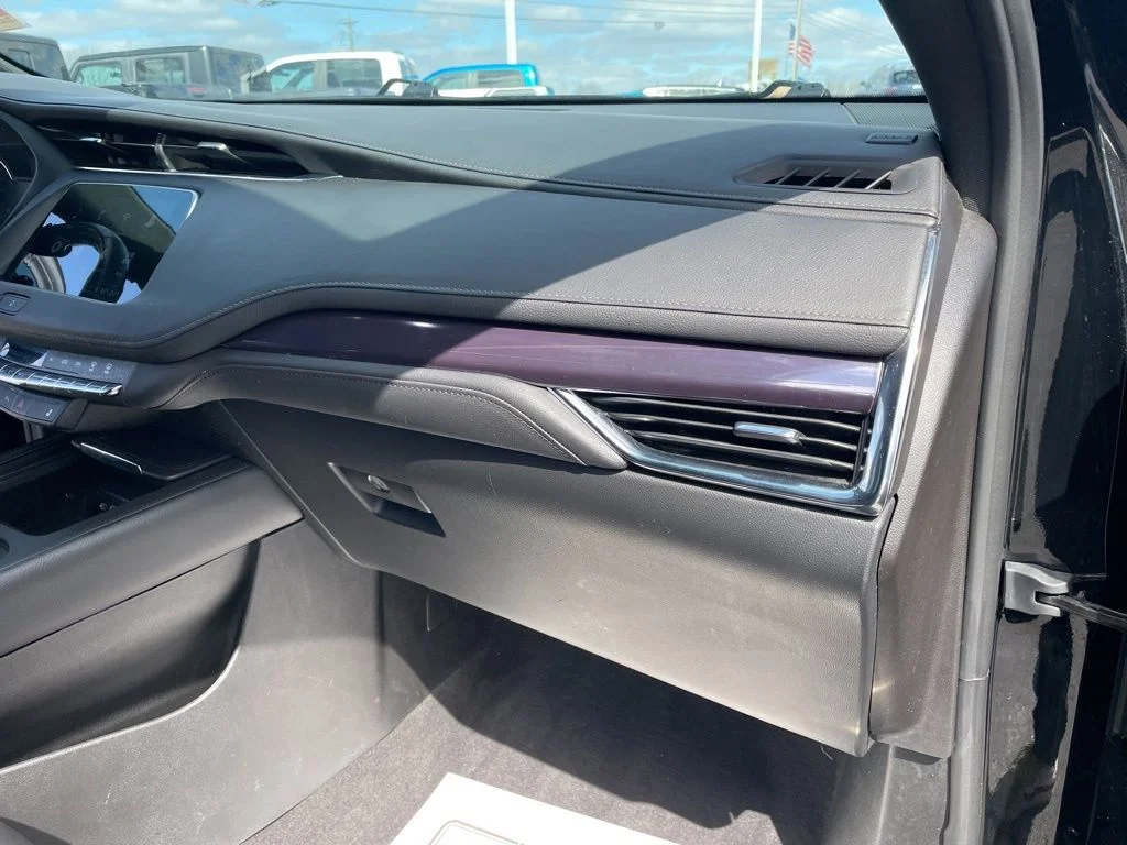 Used 2023 Black Cadillac Luxury image 39