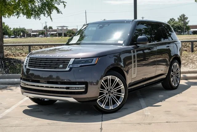 2026 Land Rover Range Rover SE - Photo 2