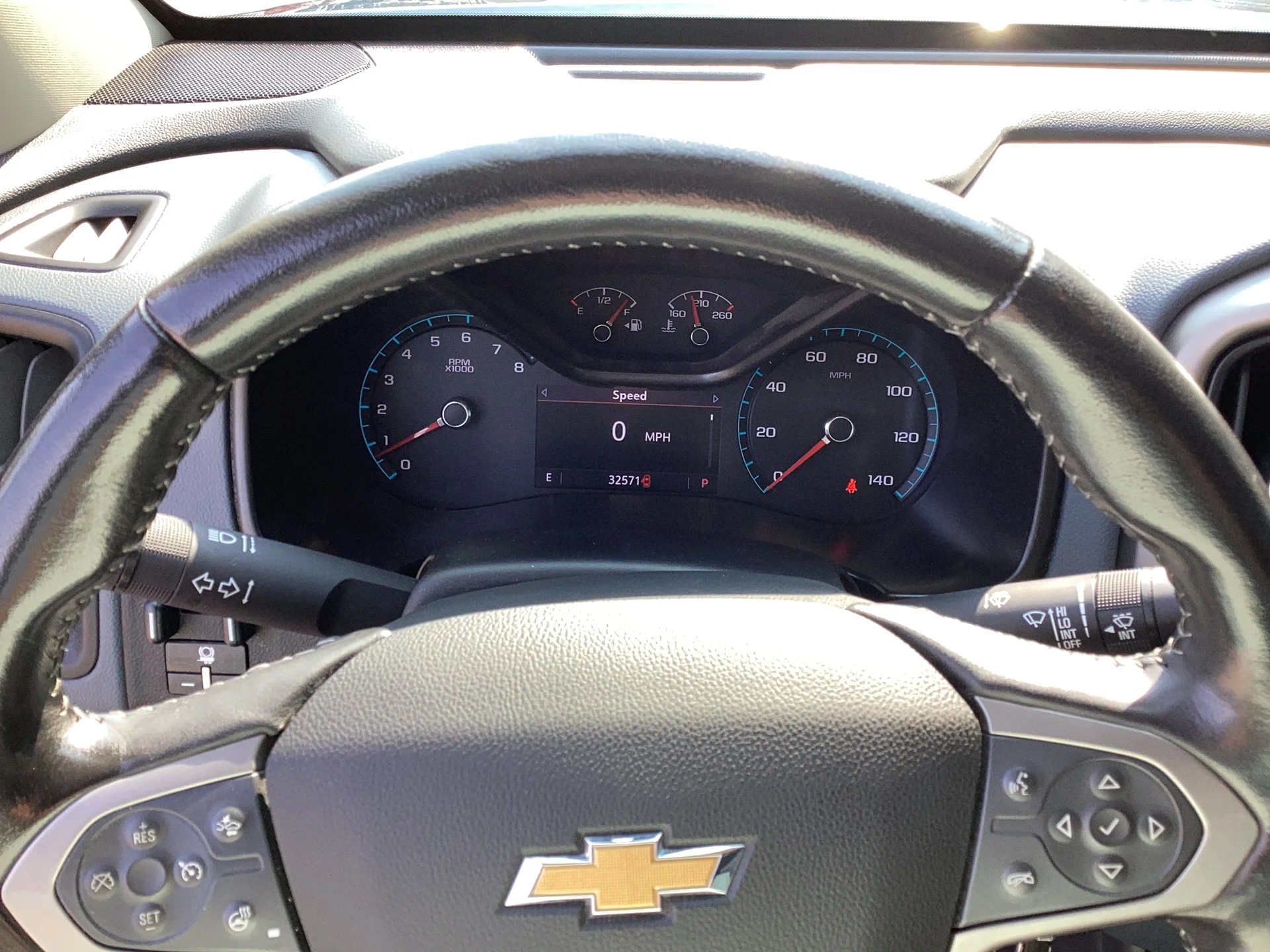Used 2022 Black Chevrolet Z71 image 13