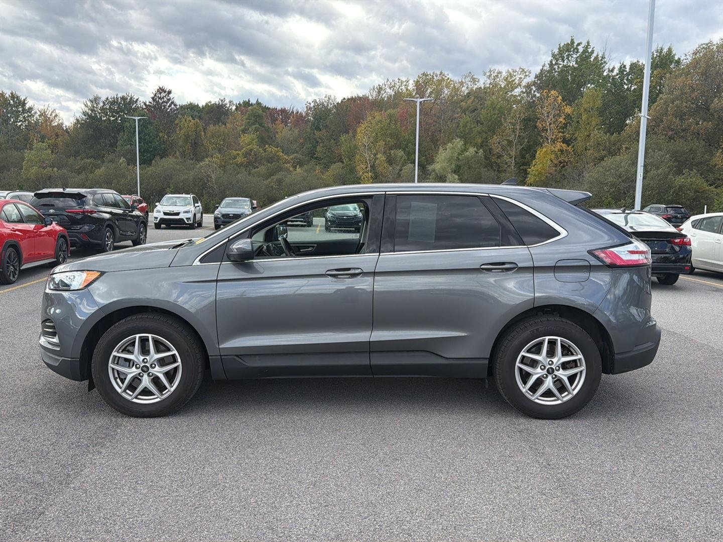 Used 2024 Carbonized Gray Ford SEL image 6