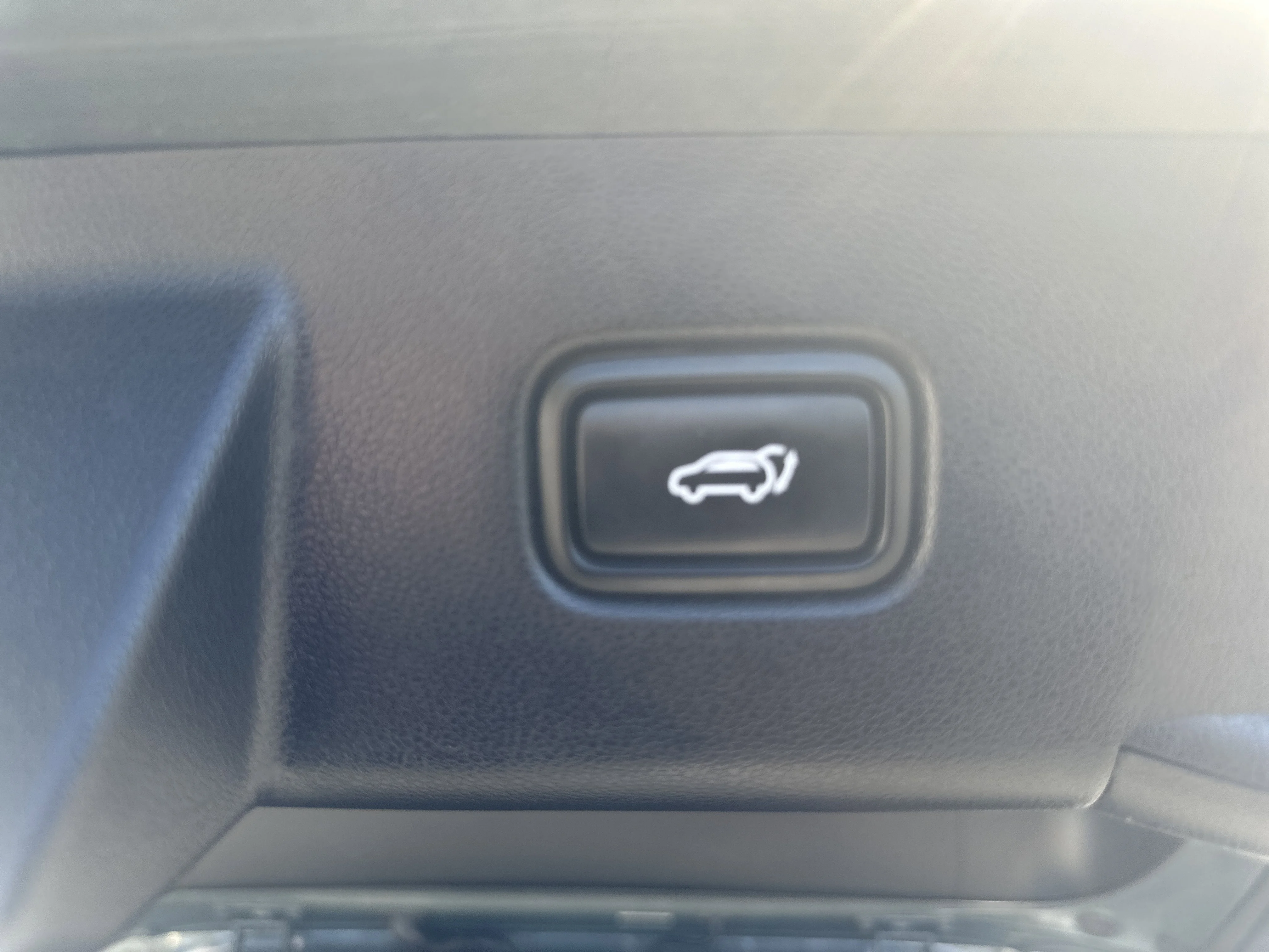 Used 2023 Amazon Gray Hyundai XRT image 28