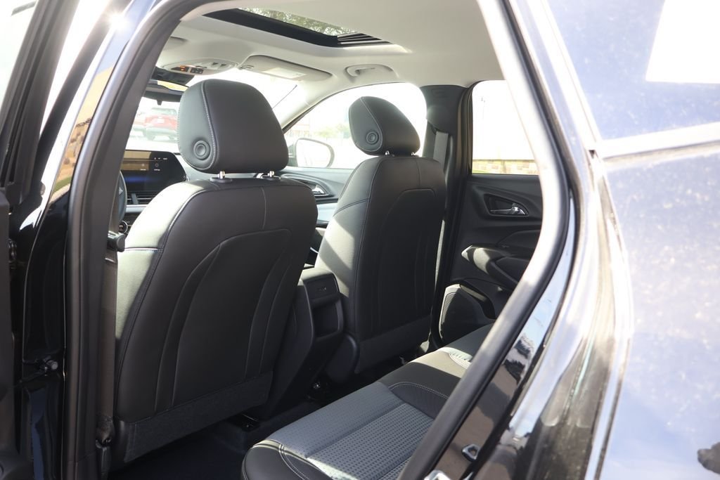 2026 Chevrolet Trax LT - Photo 38