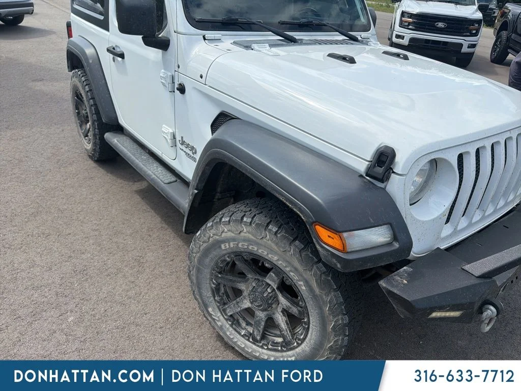 2020 Jeep Wrangler Sport S's photo