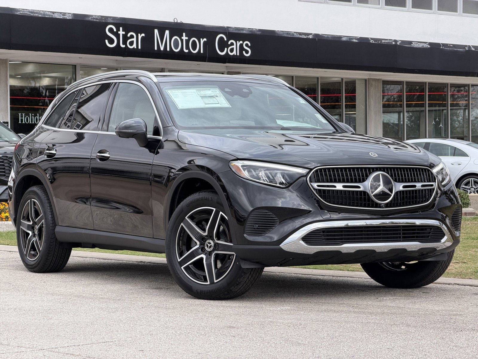 New 2026 Black Mercedes-Benz GLC 300 image 25