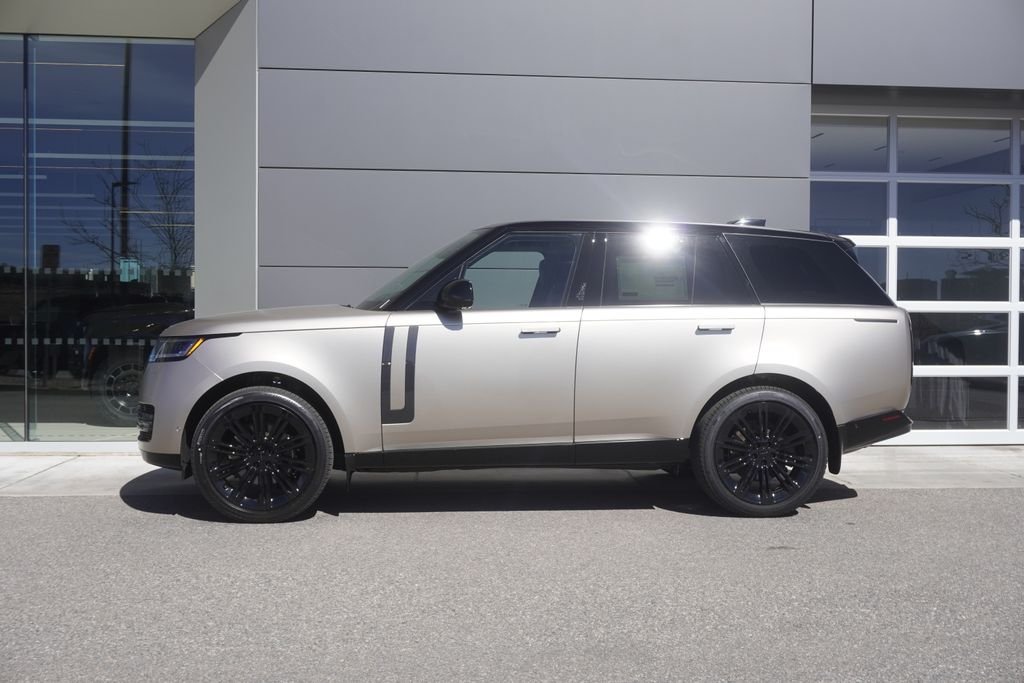 New 2026 Sunset Gold Satin Land Rover SE image 8
