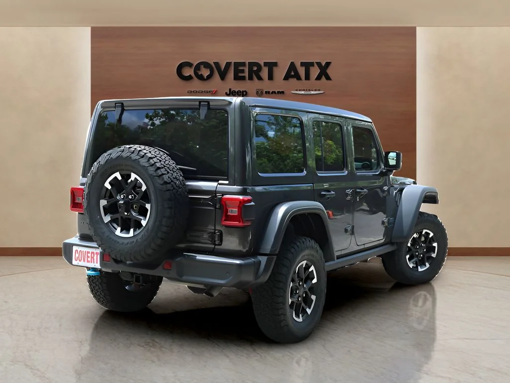 Used 2025 Gray Jeep Rubicon 4xe image 5
