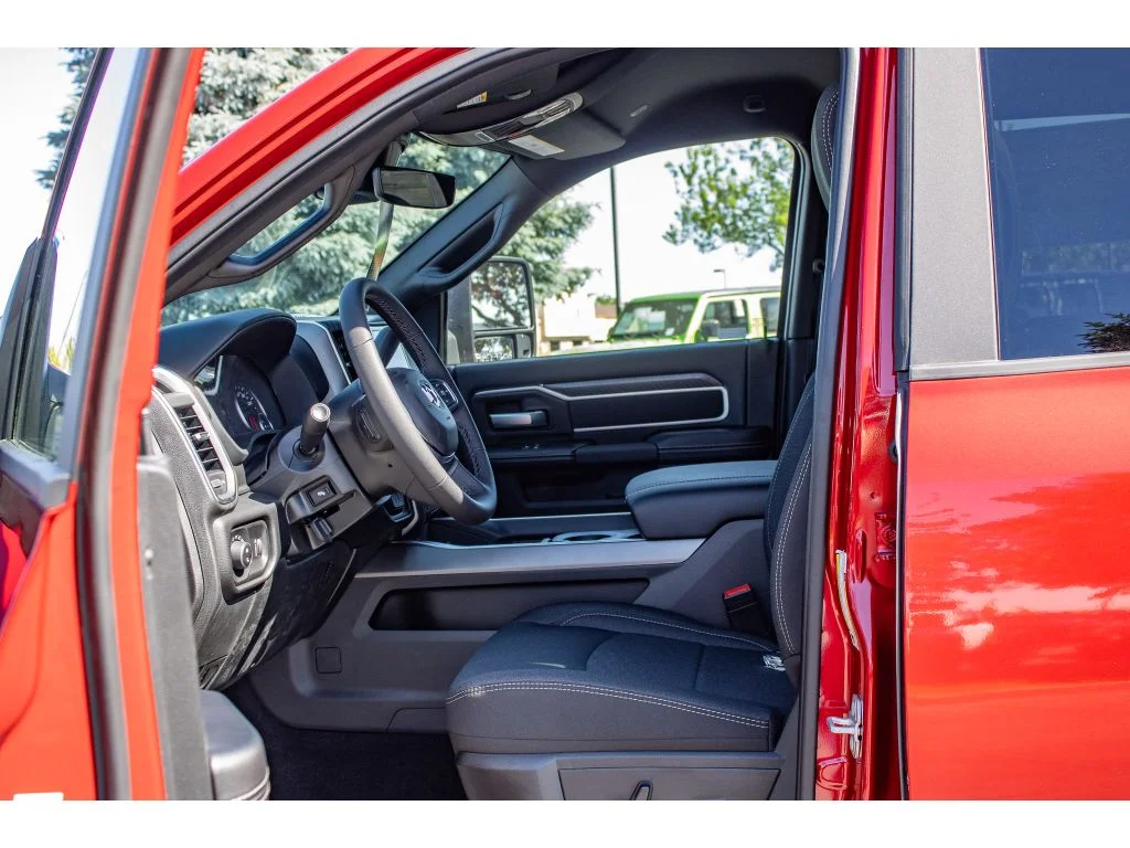New 2026 MOLTEN RED PEARL Ram Big Horn image 29