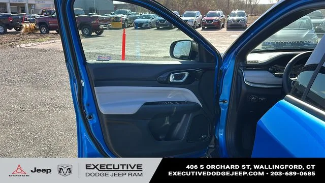 Used 2024 Blue Jeep Limited image 8