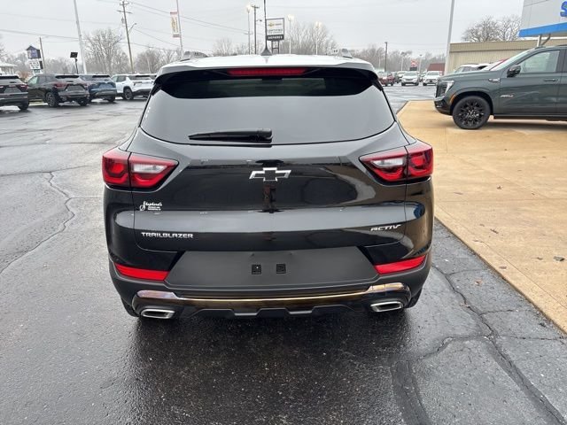 Used 2024 Black Chevrolet ACTIV image 6