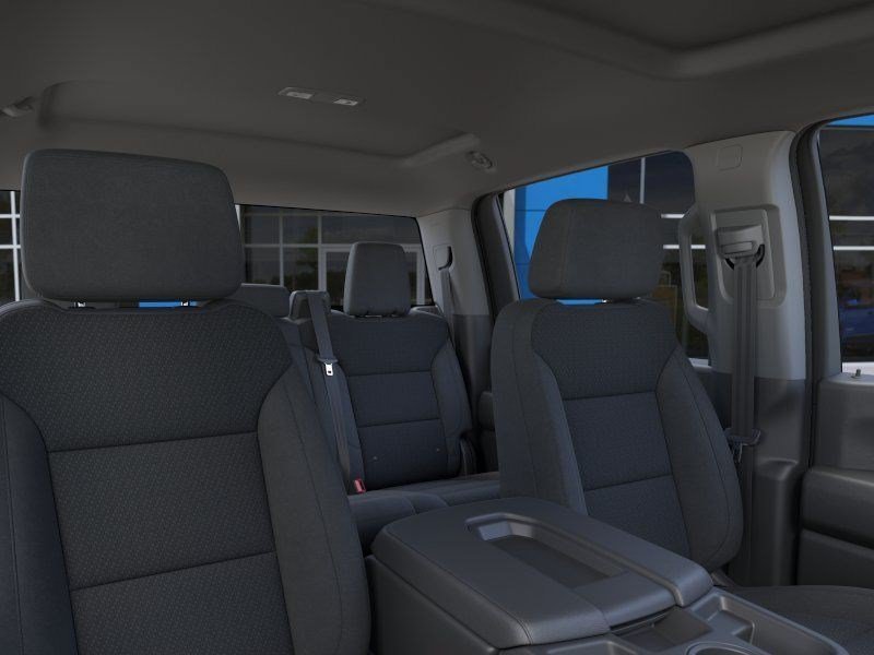 New 2026 Summit White Chevrolet WT image 25