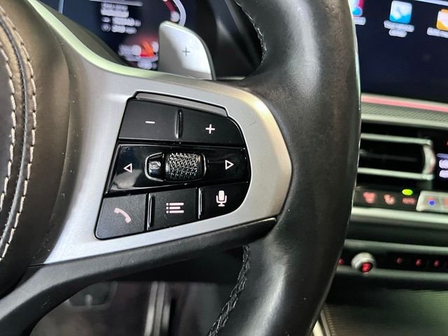Used 2021 Gray BMW M50i image 27