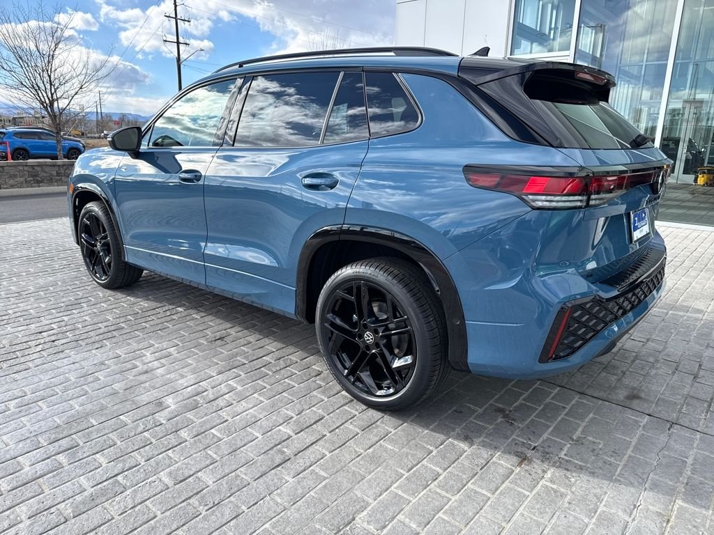New 2026  Volkswagen 2.0T SE R-Line Black image 3