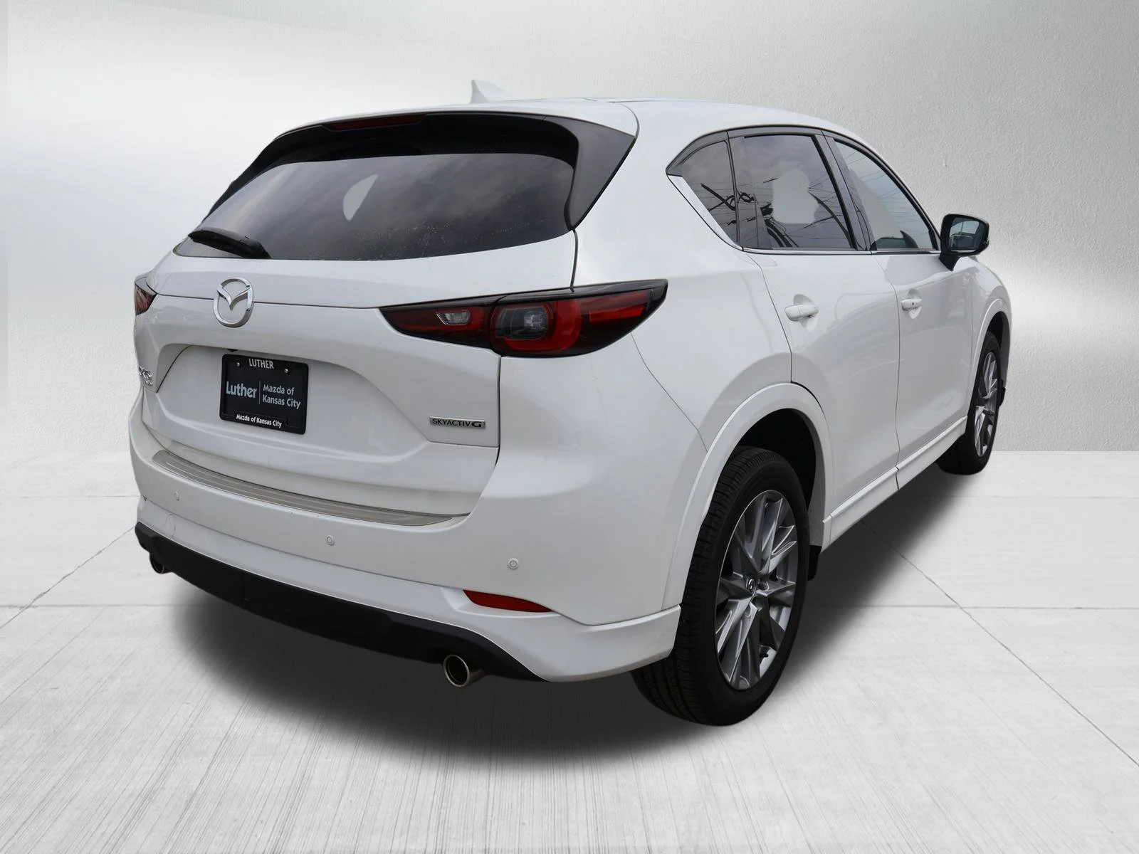 Certified Used 2025 Rhodium White Metallic Mazda 2.5 S Premium Plus Package image 7