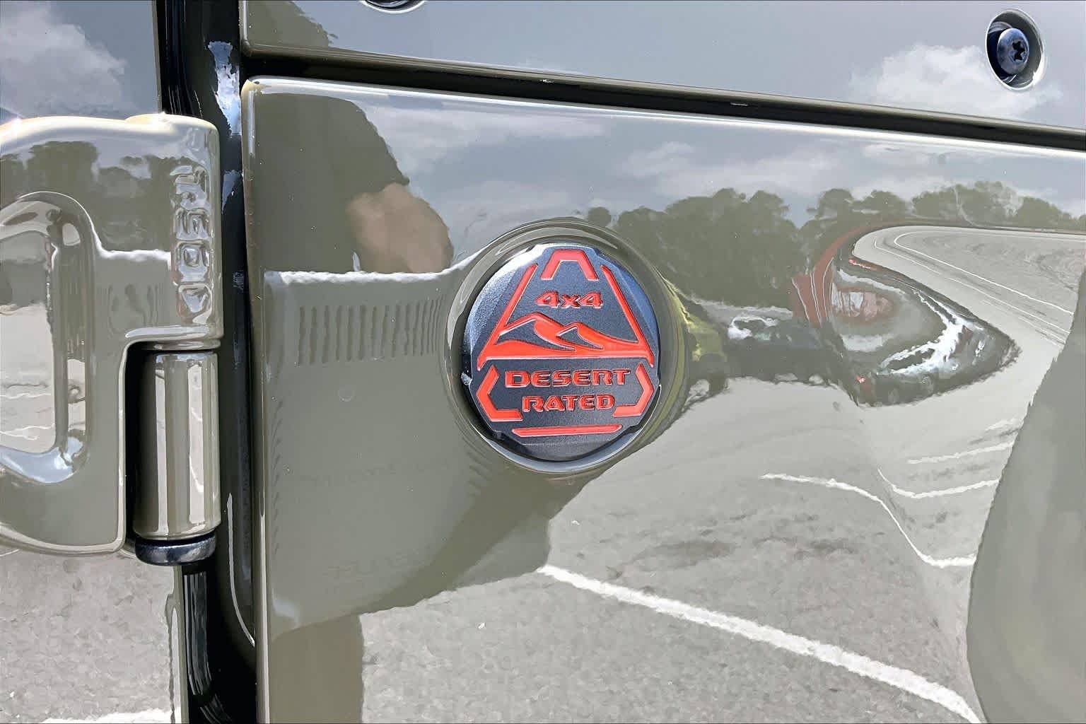 Used 2025 41 Jeep Mojave X image 10