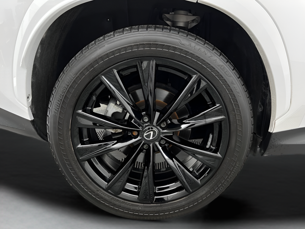Used 2024 Ultra White Lexus 350 F SPORT Handling image 42