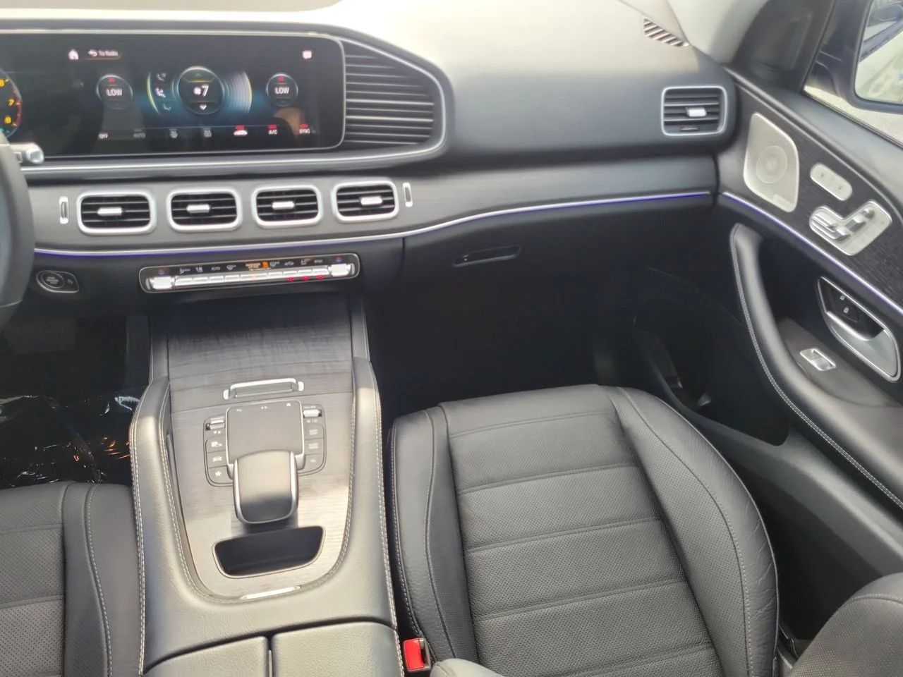 Certified Used 2023 White Mercedes-Benz GLE 450 image 17