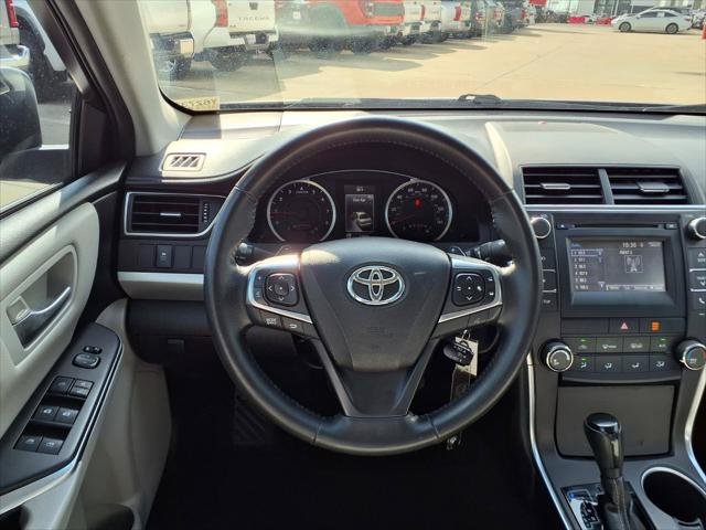 Certified Used 2017 CELESTIAL SILVER Toyota  image 14