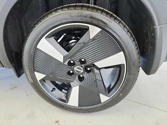 New 2026 Black Nissan SR image 41