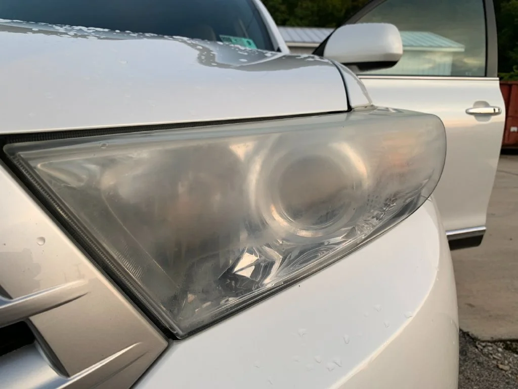 Used 2012 White Toyota Limited image 36