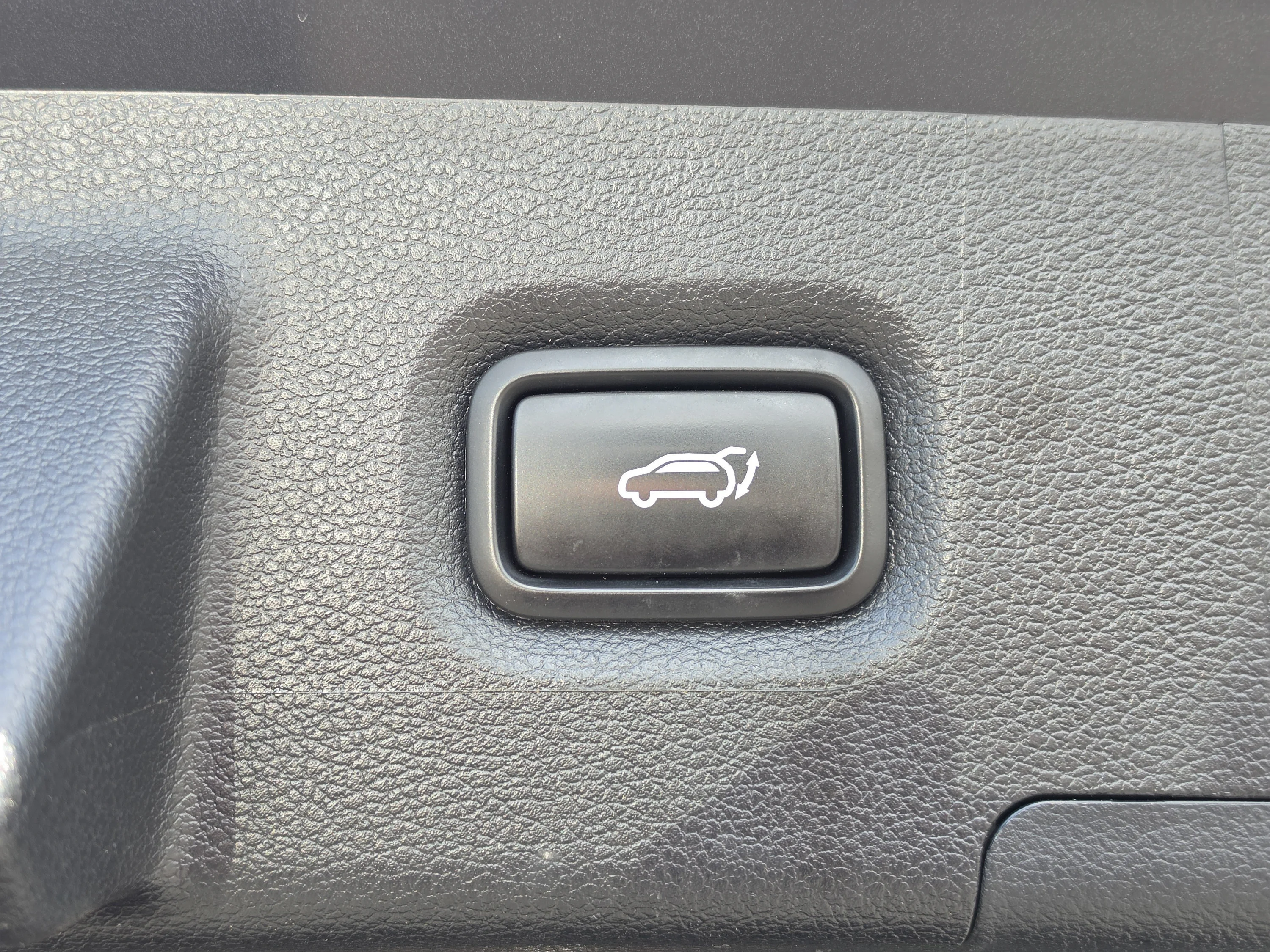 Used 2023 Portofino Gray Hyundai Limited image 16