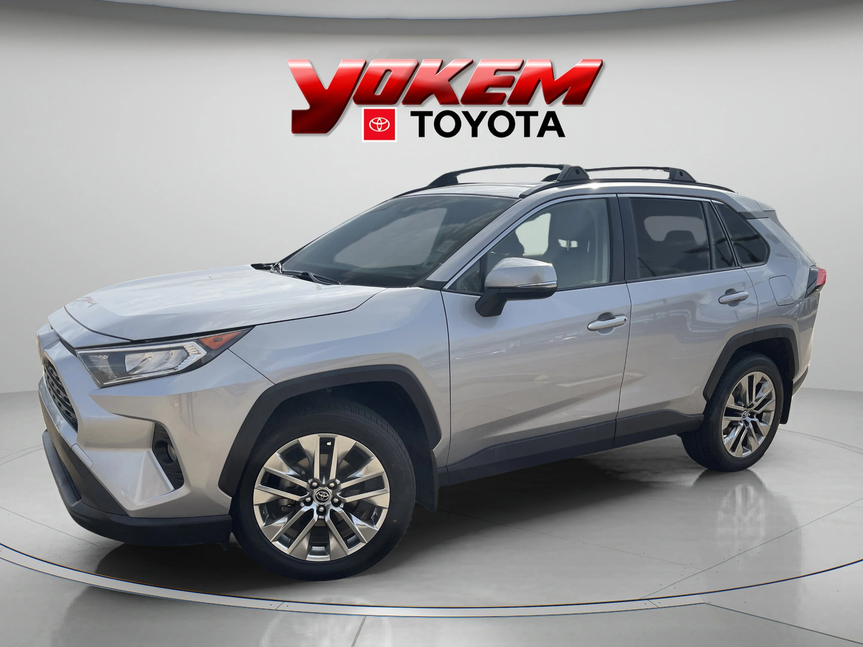 2019 Toyota RAV4 XLE Premium