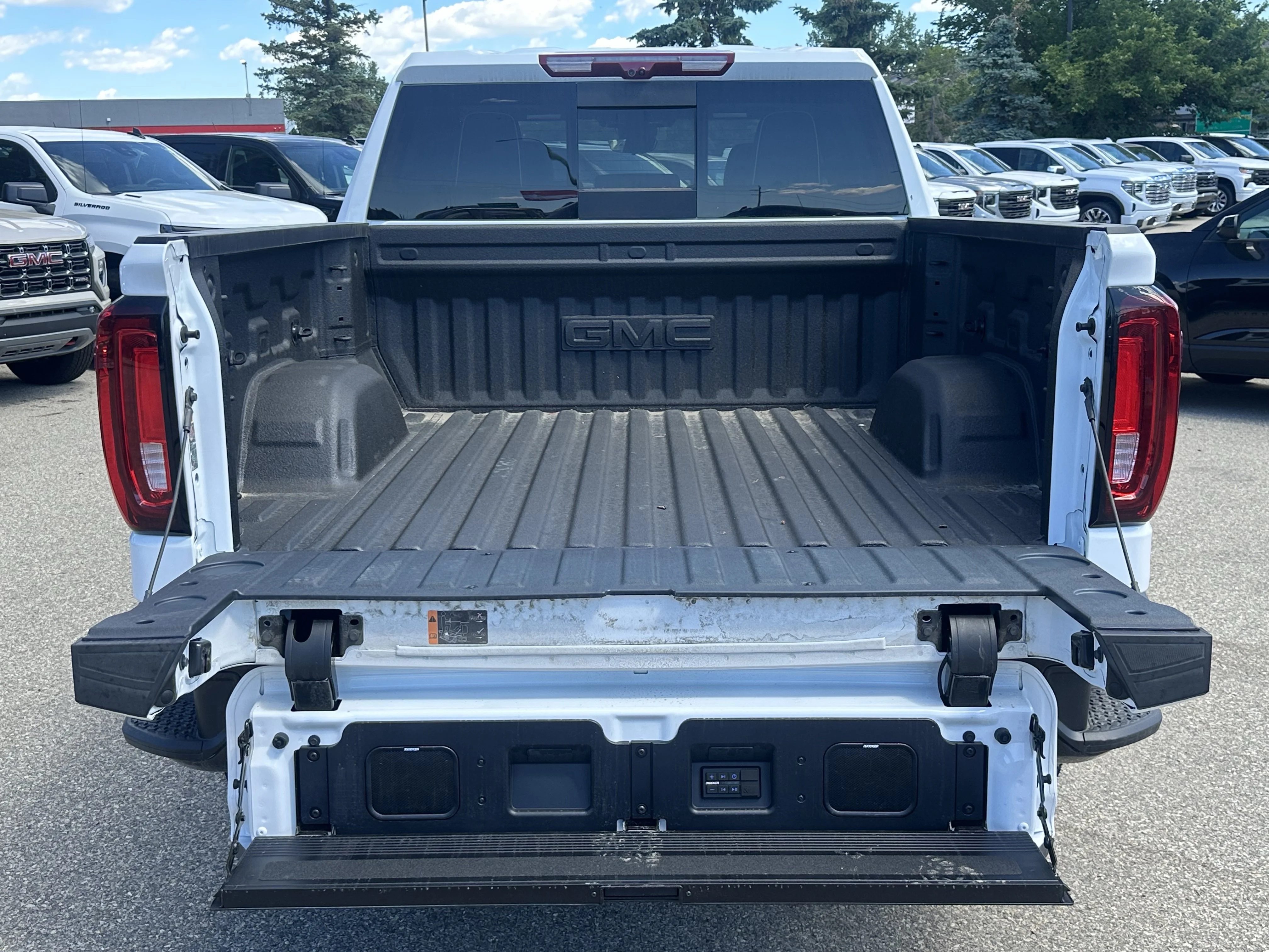 New 2026 Summit White GMC AT4X image 8
