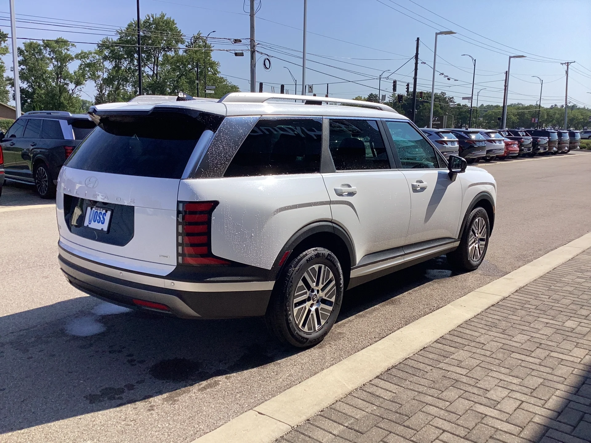 New 2026 Creamy White Pearl Hyundai SEL 7P image 6