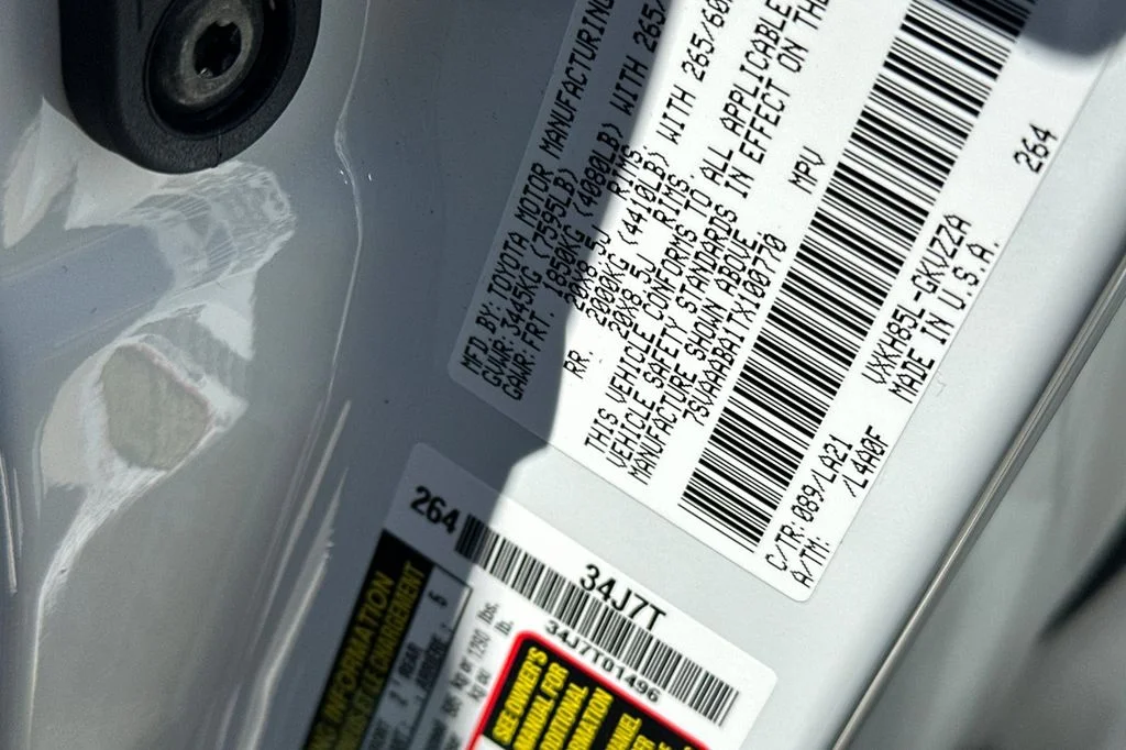New 2026 Wind Chill Pearl <sup>1</sup> Toyota  Platinum image 29