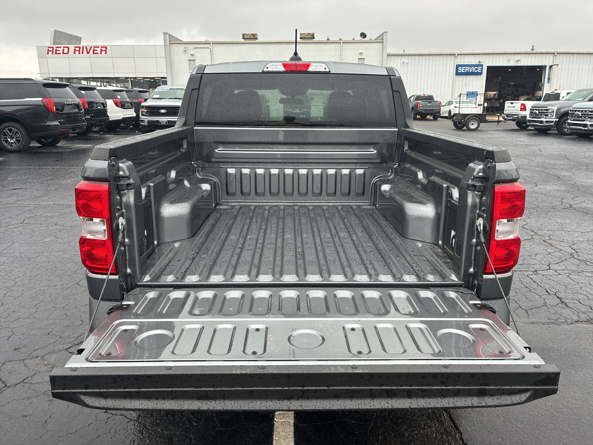 New 2026 Carbonized Gray Metallic Ford XL image 9