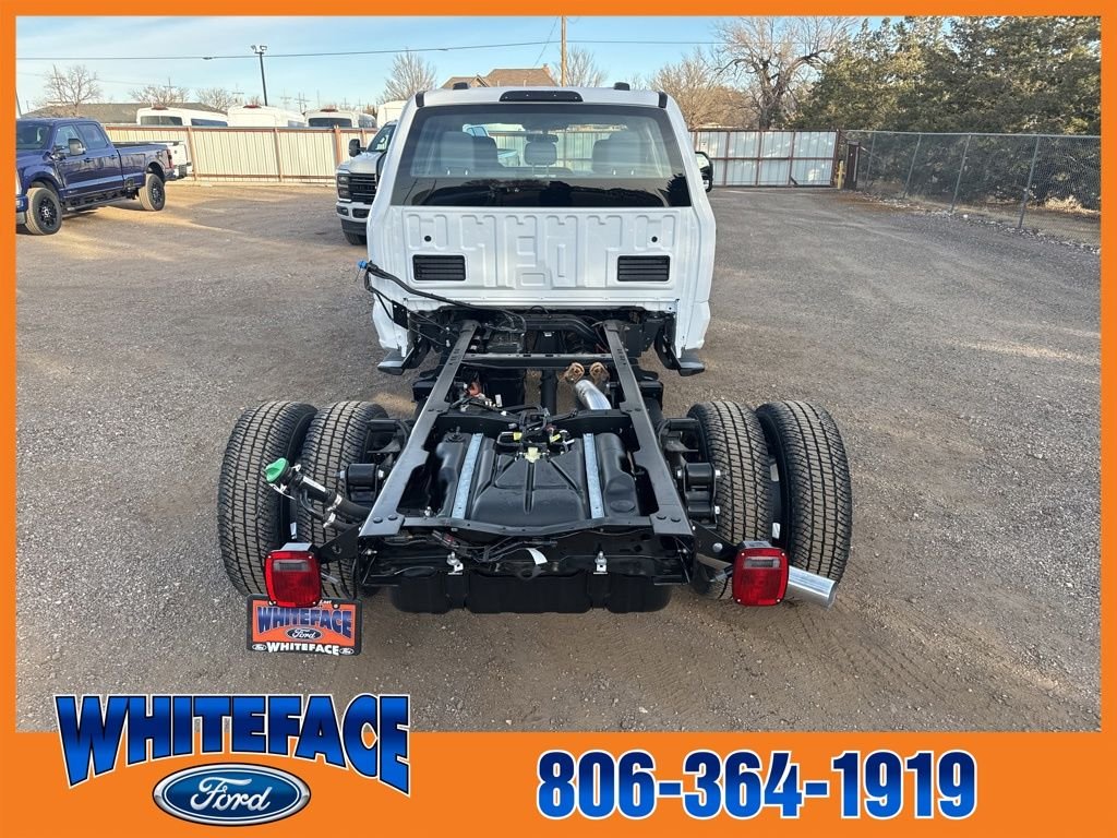 New 2026 Oxford White Ford XL image 5