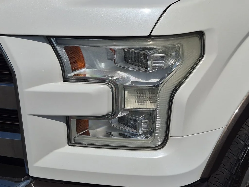 Used 2016  Ford King Ranch image 10