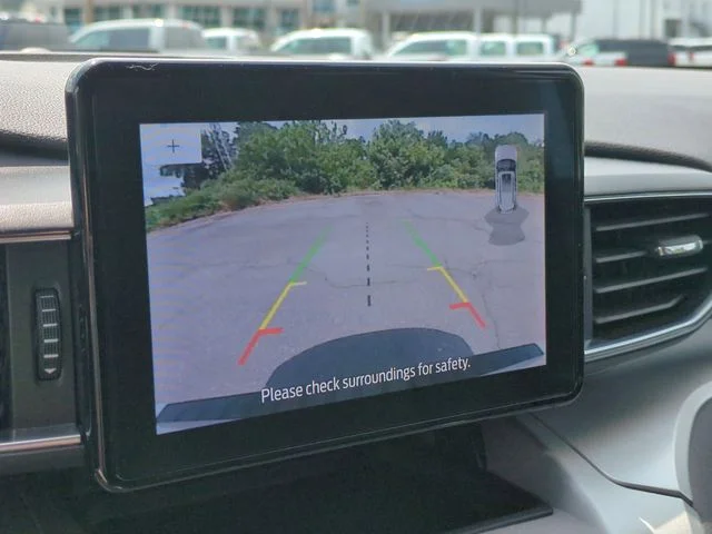 Used 2023 White Ford XLT image 22