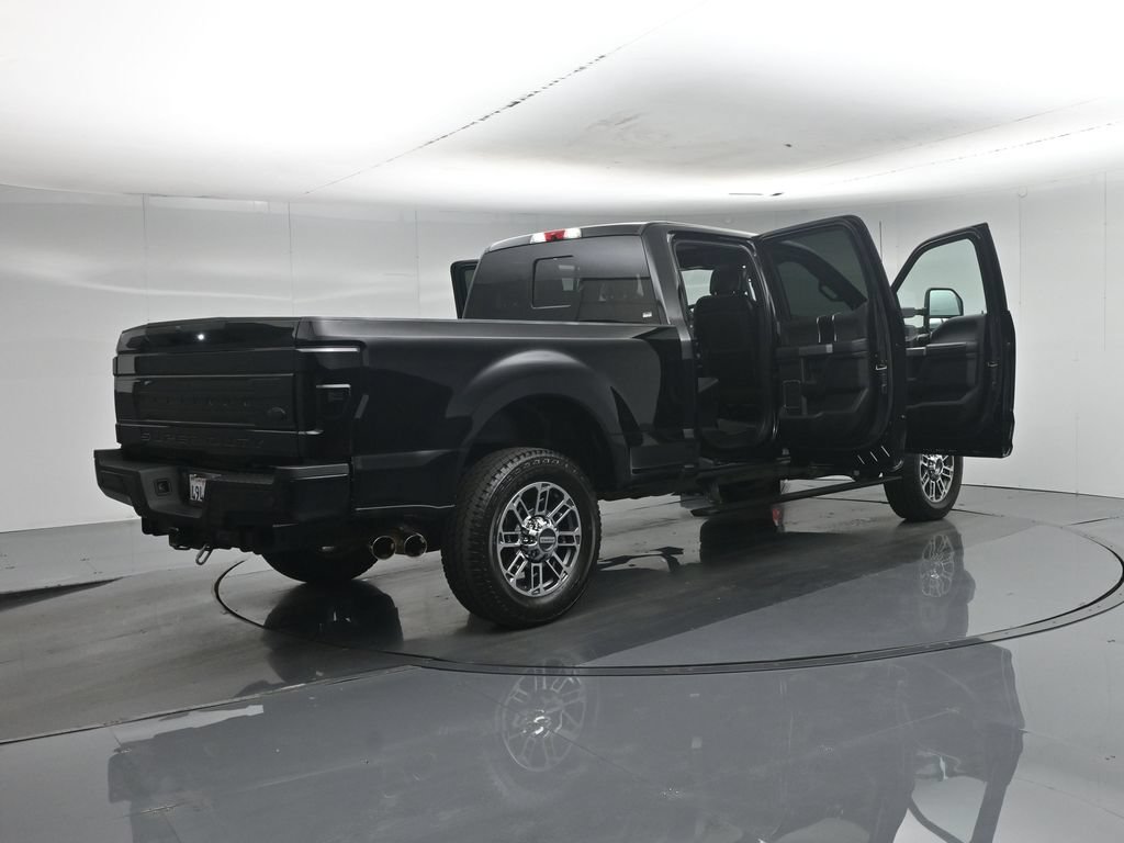 Used 2019 Black Ford Platinum image 35