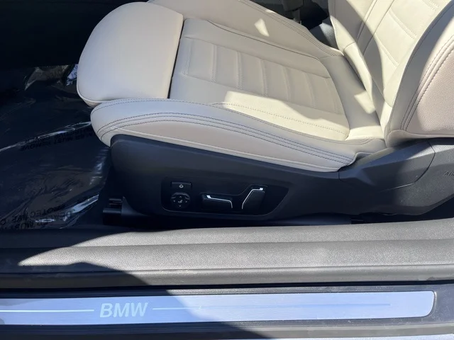 New 2025 Skyscraper Grey Metallic BMW 430i xDrive image 12
