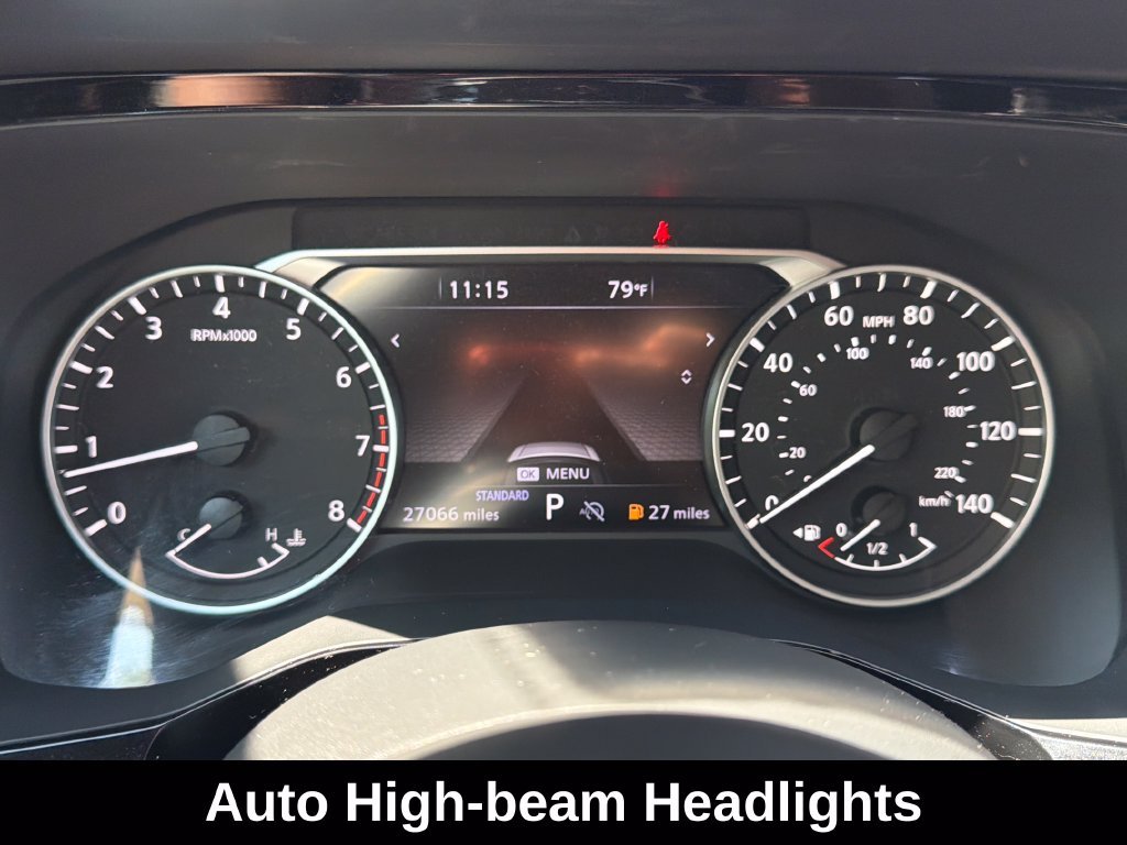 Used 2025 Gray Nissan SL image 18