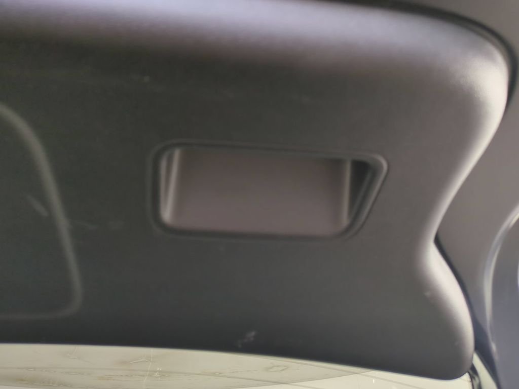 2025 Hyundai Venue SEL - Photo 17