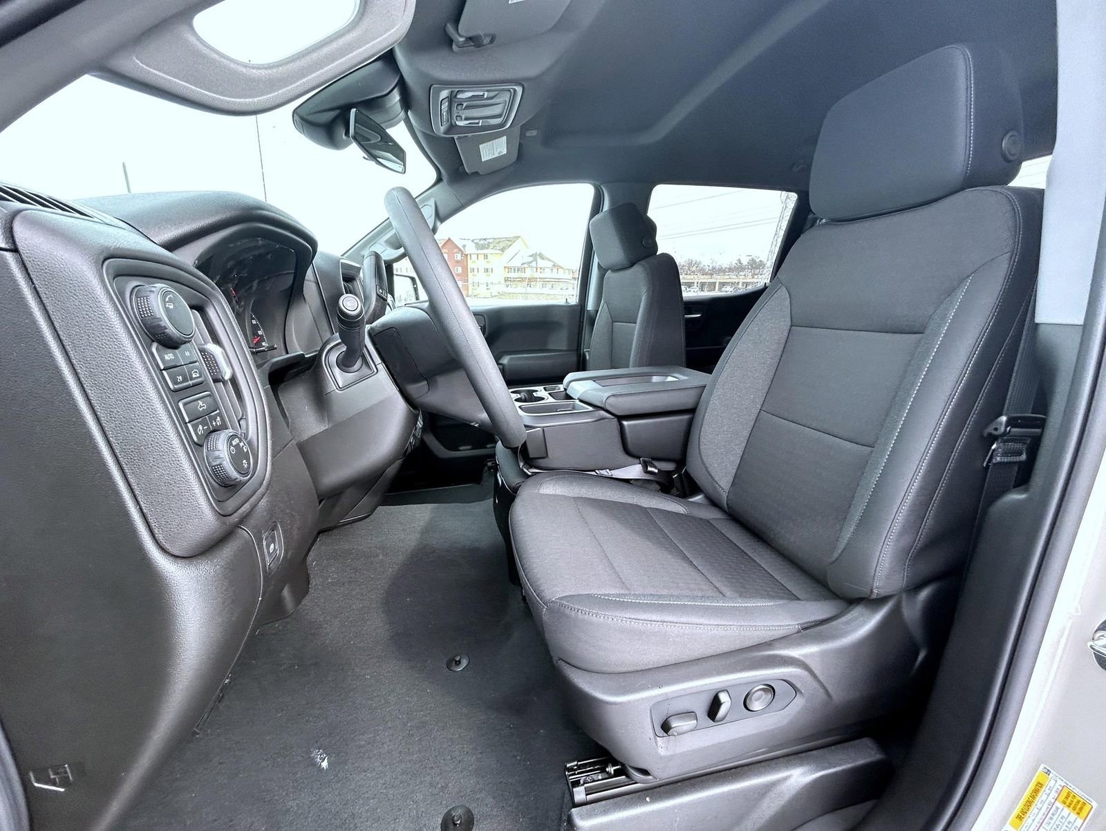 2026 Chevrolet Silverado 1500 Custom - Photo 10