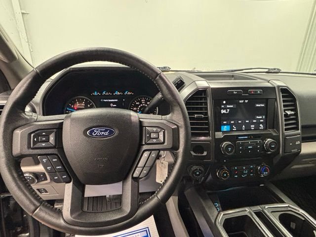 Used 2017 Gray Ford XLT image 20