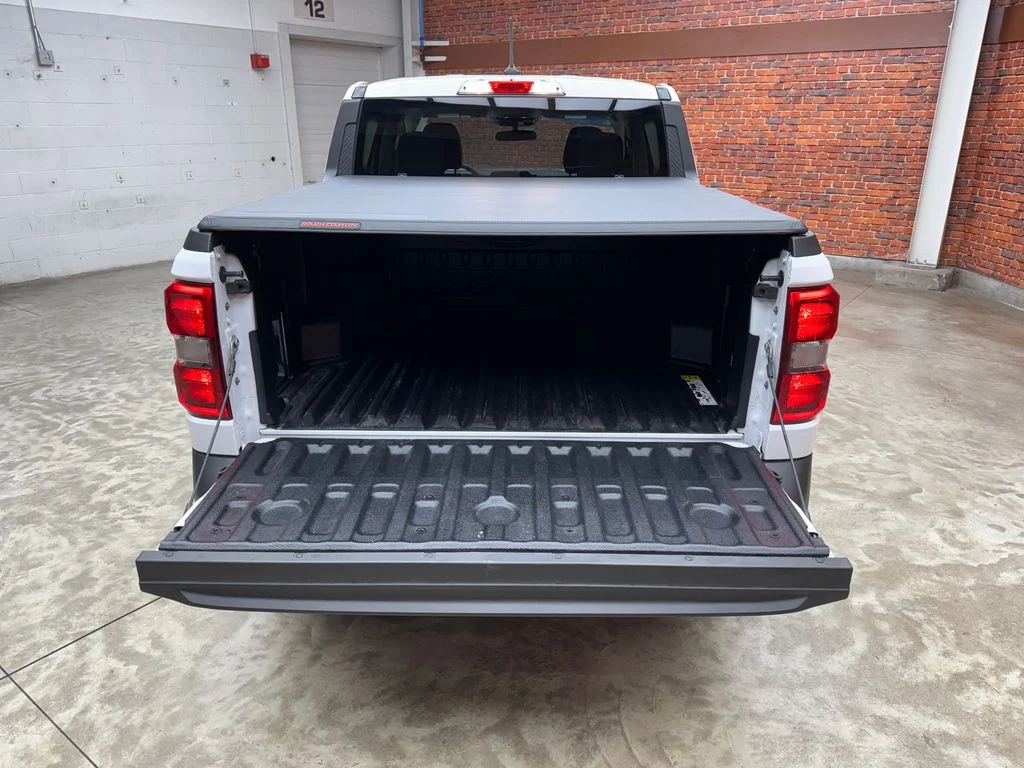Certified Used 2024 Oxford White Ford XLT image 28