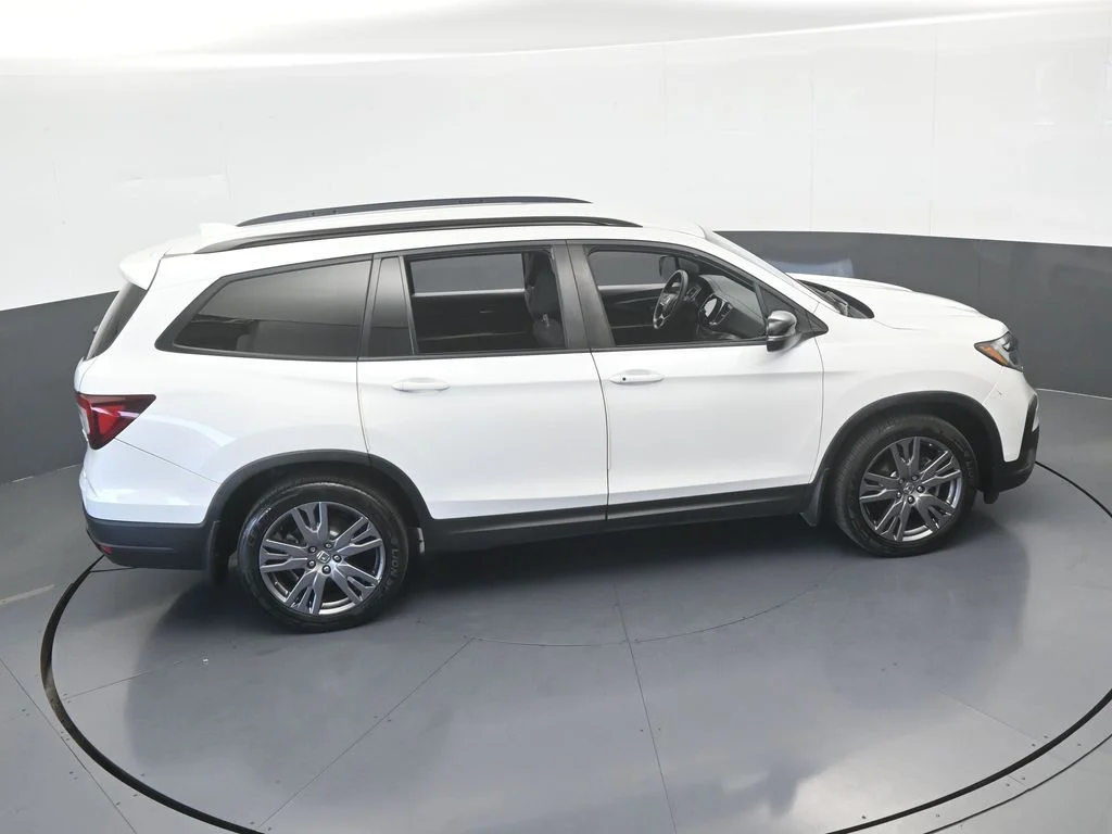 Used 2022 Platinum White Pearl Honda Sport image 55