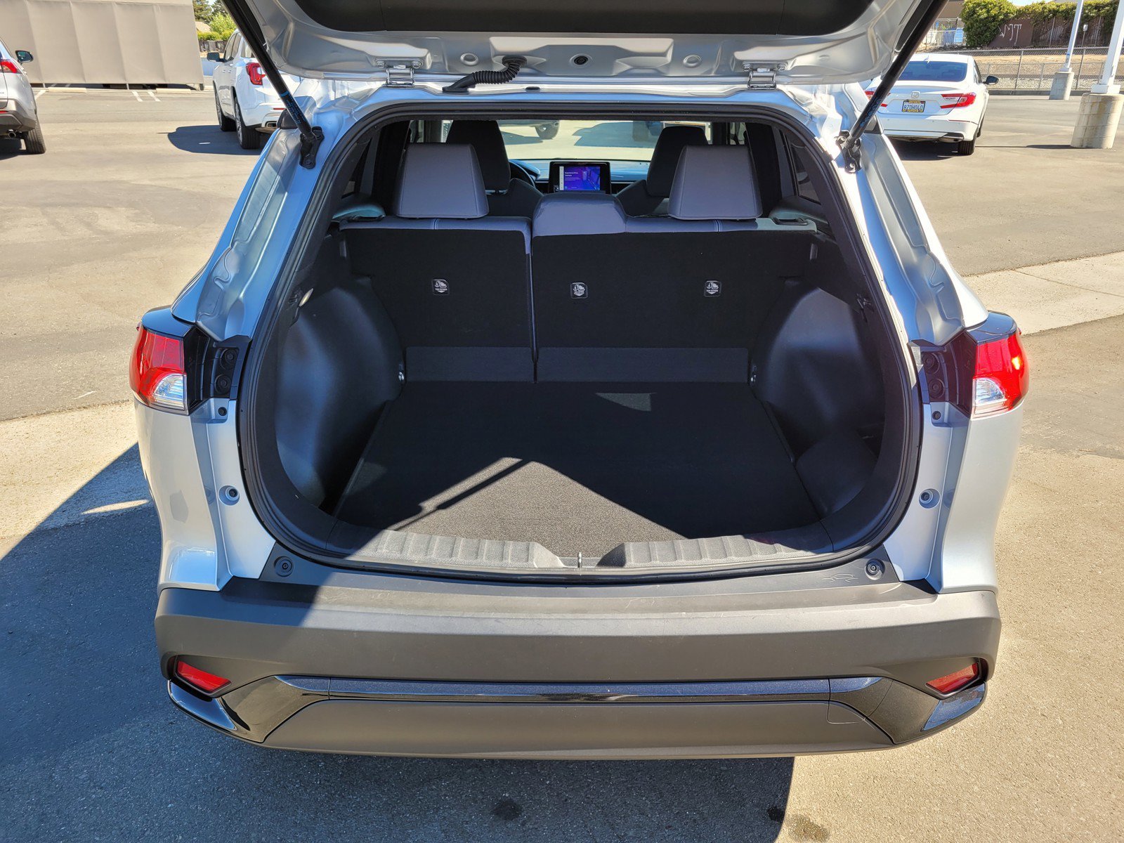 Used 2025 Silver Toyota  image 10