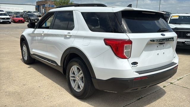 Used 2021 White Ford XLT image 9