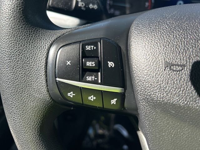Used 2022 Orange Ford XLT image 24