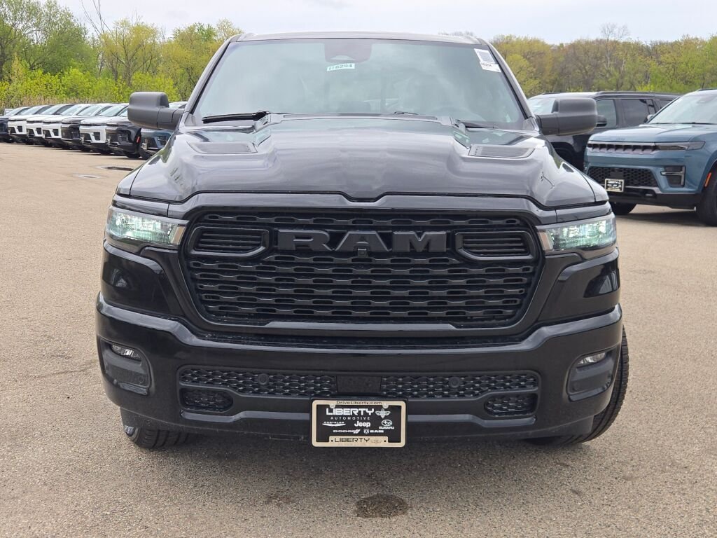 New 2026 Diamond Black Crystal Pearl-Coat Exterior Paint RAM Express image 5