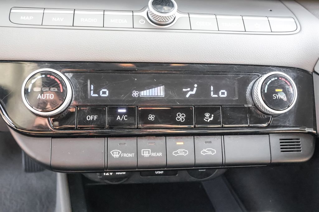 Certified Used 2024 Black Hyundai SEL image 24