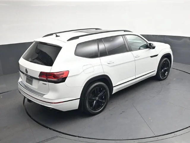 Used 2023 White Volkswagen 3.6L V6 SEL R-Line image 27