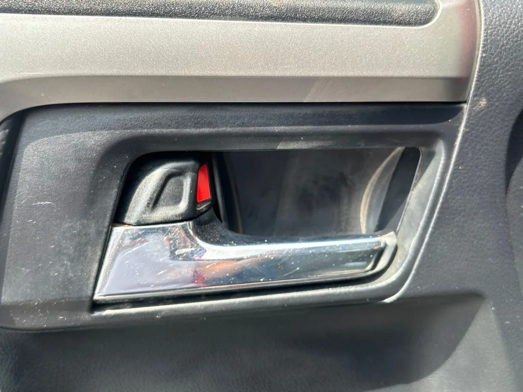 Used 2015 Red Toyota SR5 image 8