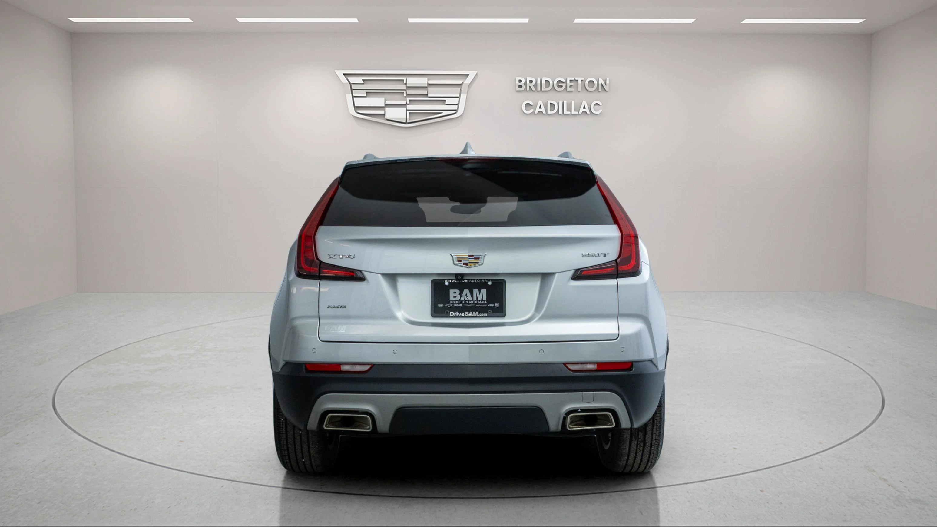 Used 2022 Radiant Silver Metallic Cadillac AWD Premium Luxury image 6