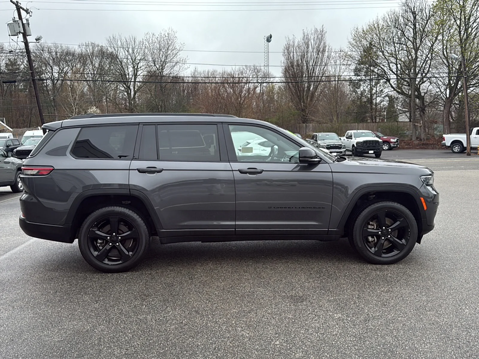 Certified Used 2021 Baltic Gray Metallic Clearcoat Jeep Altitude 4x4 image 4