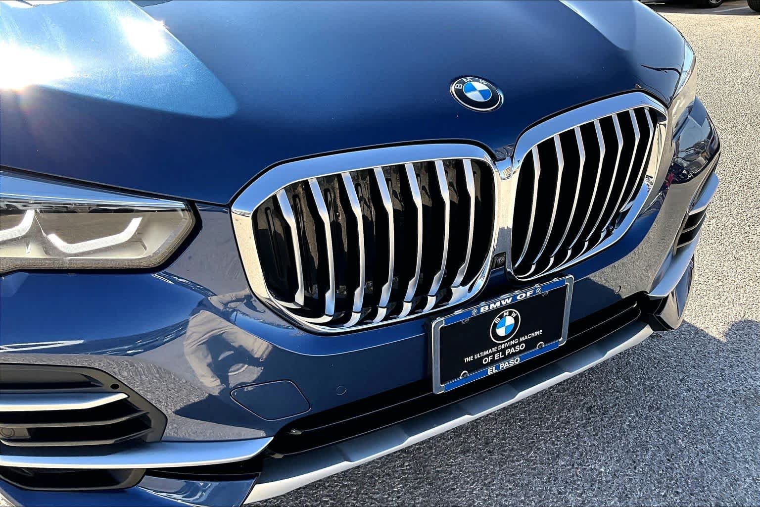 Used 2023 Phytonic Blue Metallic BMW sDrive40i image 29